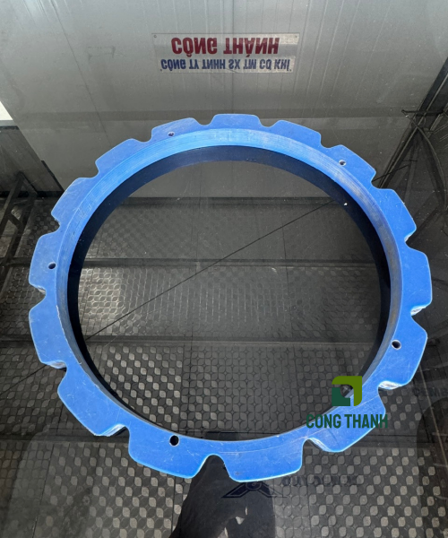 Nhông kéo xích dây chuyền giết mổ gà vịt 